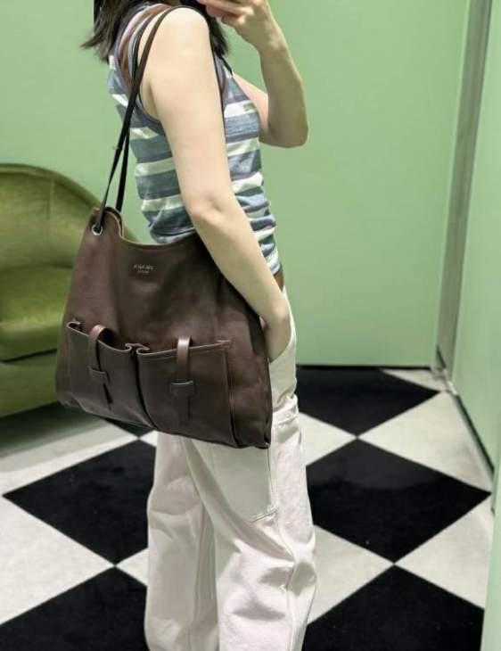 Picture of Prada Handbags _SKUfw226285437fw